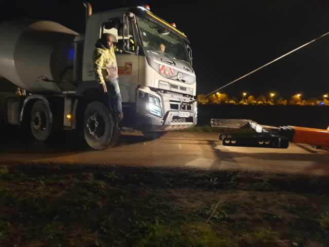 dépannage poids lourds sur la nuit